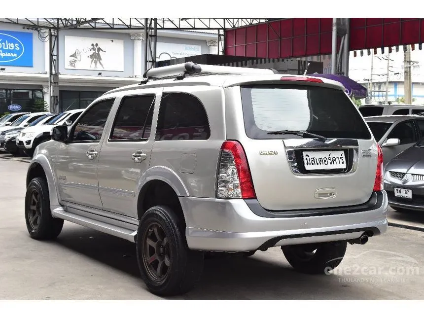 2008 Isuzu MU-7 Primo SUV