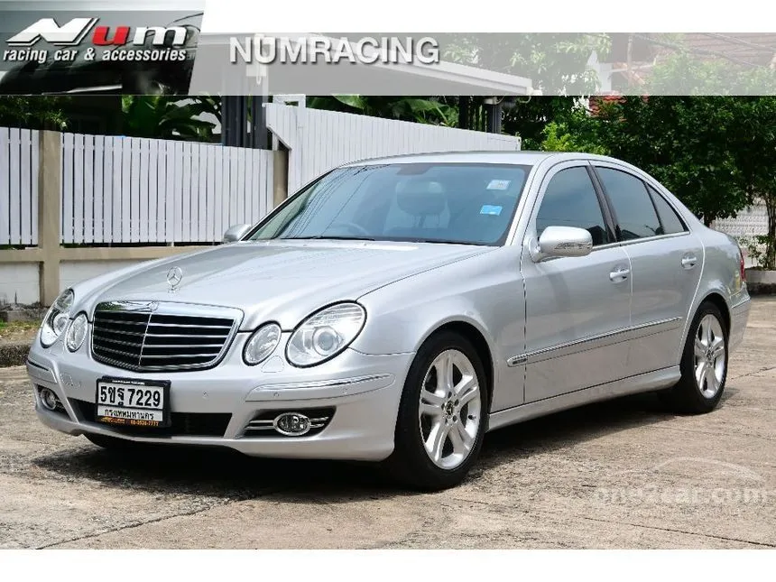 2009 Mercedes-Benz E200 Kompressor Avantgarde Sedan