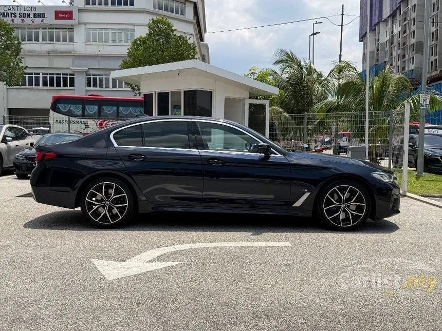 2021 BMW 530i M Sport Sedan