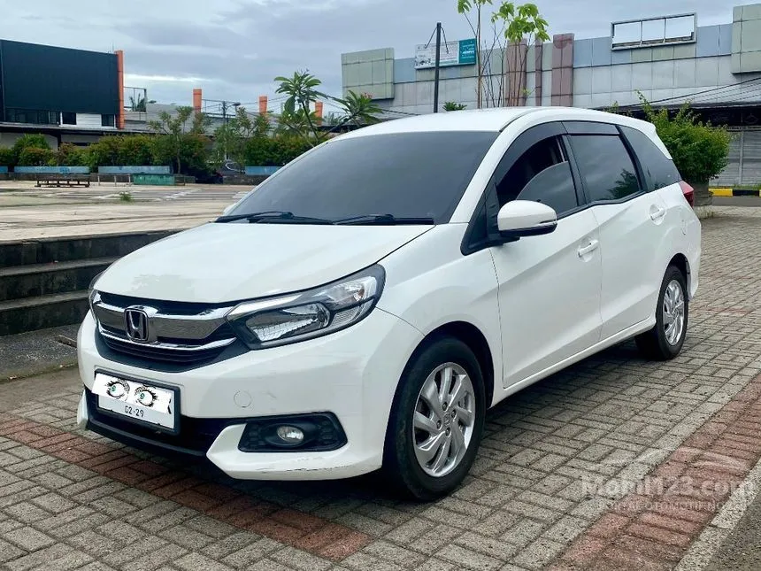 Jual Mobil Honda Mobilio 2018 E 1.5 di Jawa Barat Automatic MPV Putih Rp 135.000.000