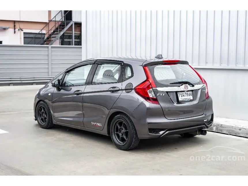2019 Honda JAZZ S Hatchback