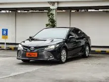2020 Toyota Camry 2.5 V Sedan
