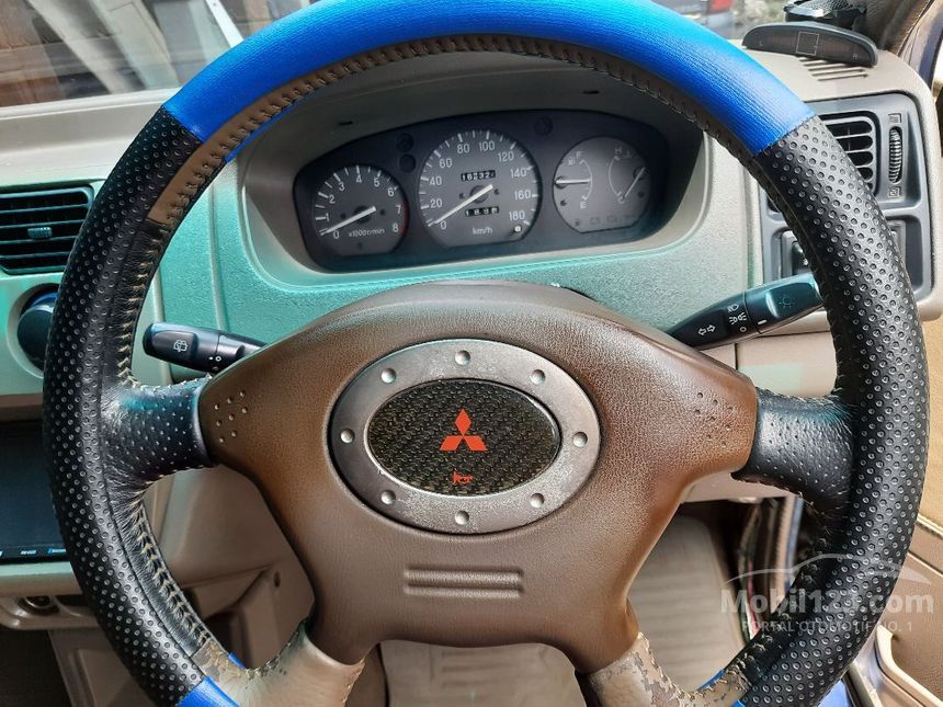 2004 Mitsubishi Kuda Grandia (Petrol) MPV