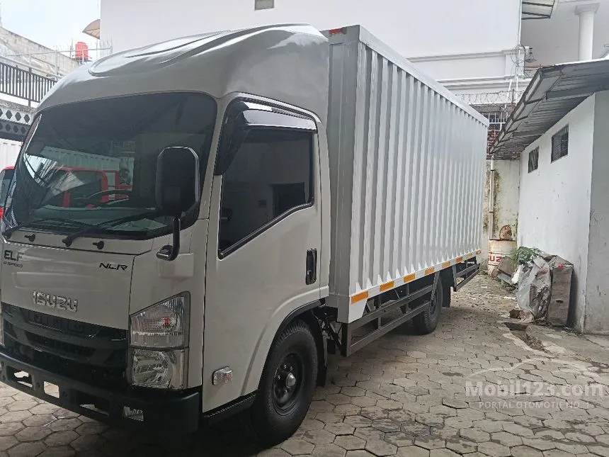 2026 Isuzu Elf NLR L Truck
