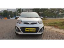 KIA Picanto 1.2 SE 3 2013 MT silver like new
