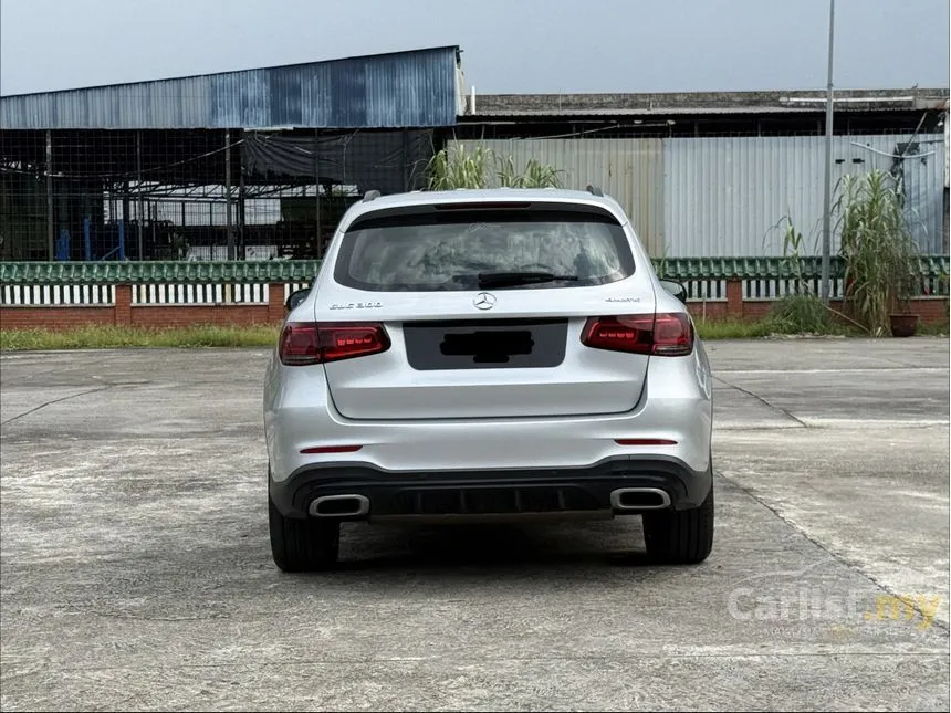 2020 Mercedes-Benz GLC300 4MATIC AMG Line SUV