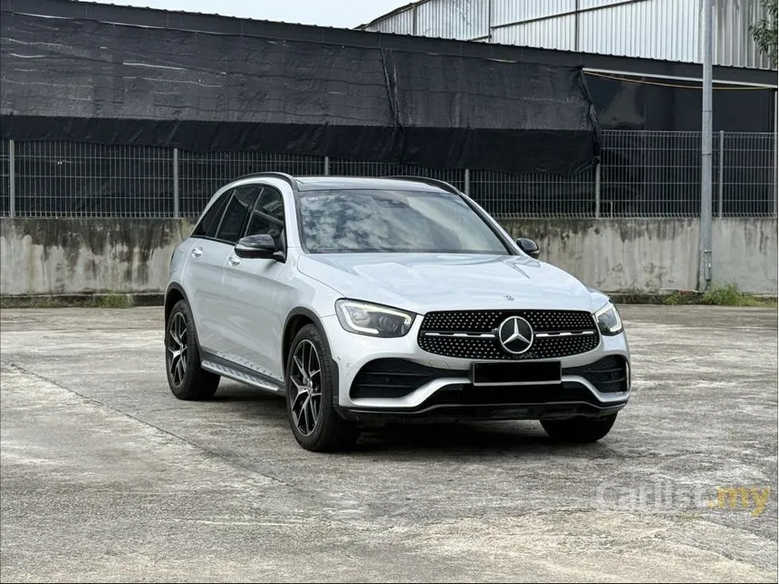 2020 Mercedes-Benz GLC300 4MATIC AMG Line SUV