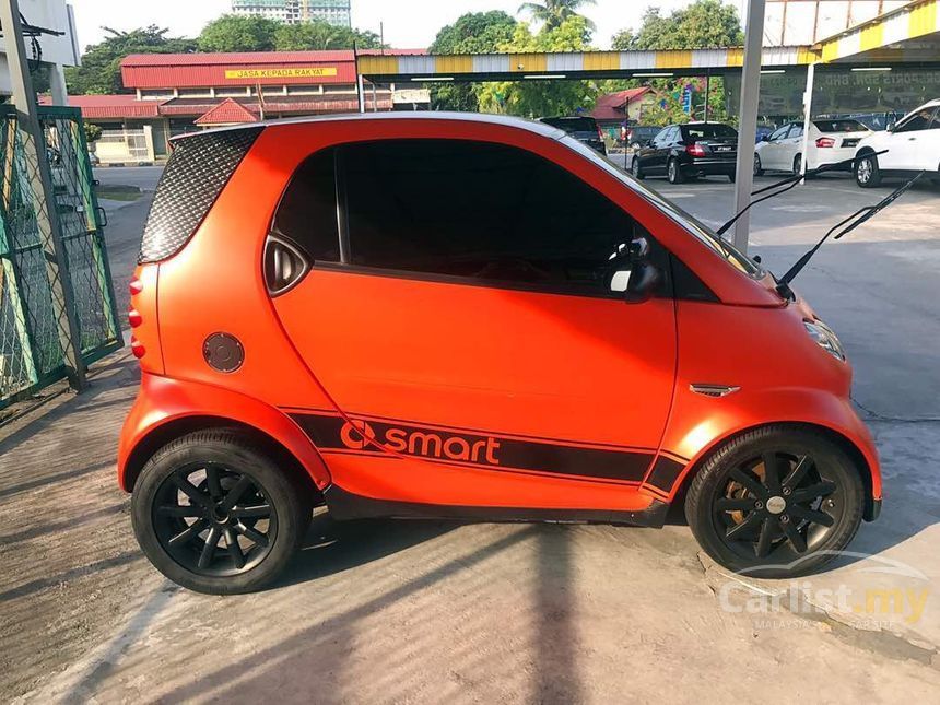 Smart Fortwo 2005 Pulse 0.7 in Penang Automatic Coupe Red 