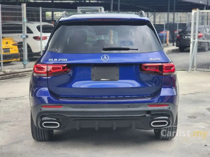 2020 Mercedes-Benz GLB250 4MATIC AMG Line SUV
