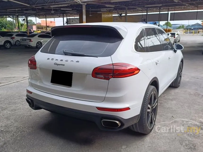 2015 Porsche Cayenne GTS SUV