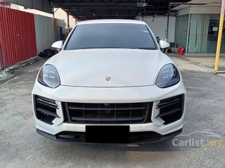 2015 Porsche Cayenne GTS SUV