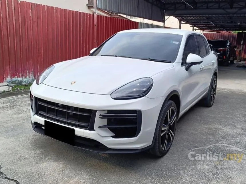 2015 Porsche Cayenne GTS SUV