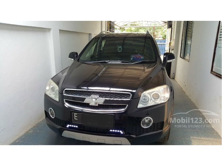 Jual Mobil Chevrolet Captiva 2010 C100 2.0 di Jawa Barat 