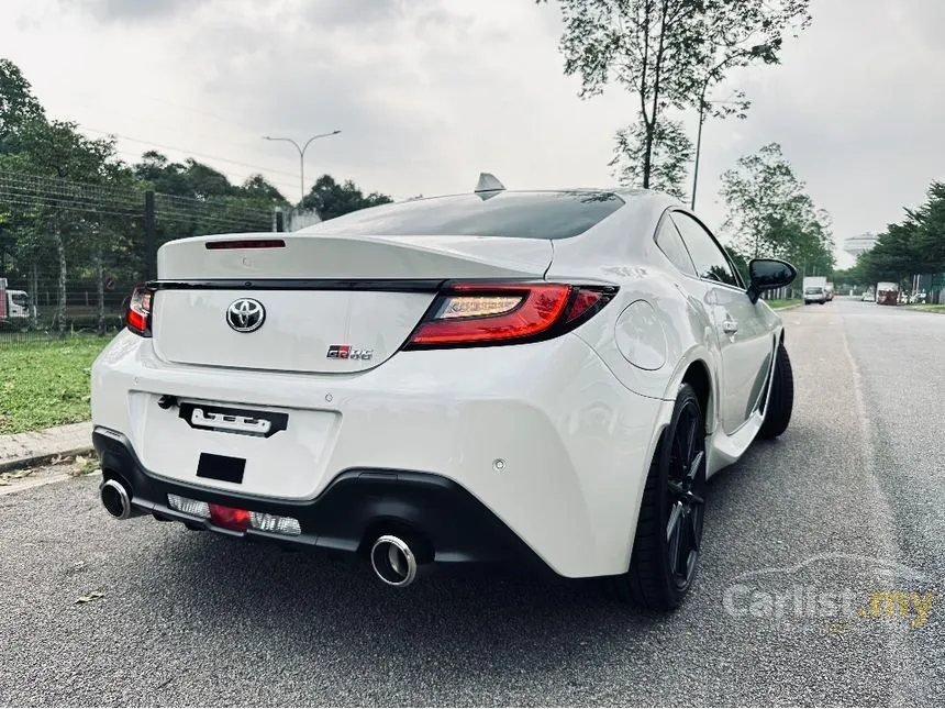 2024 Toyota GR86 Coupe
