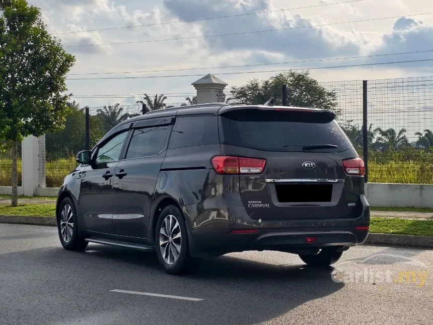 2017 Kia Grand Carnival KX CRDi MPV