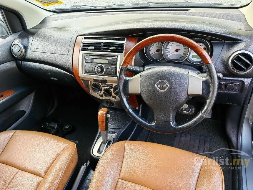 2013 Nissan Grand Livina CVTC Comfort MPV
