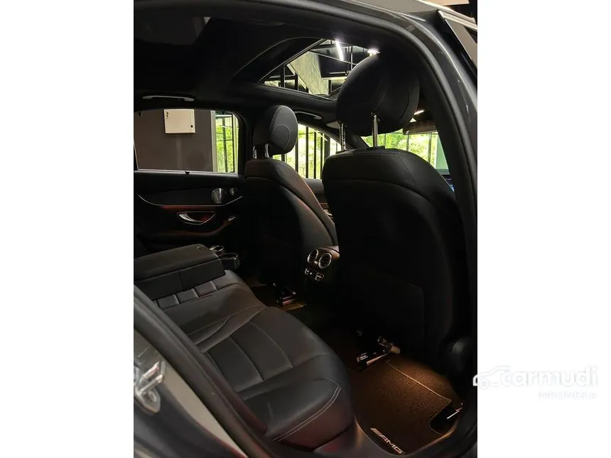 2019 Mercedes-Benz C300 AMG Line Sedan