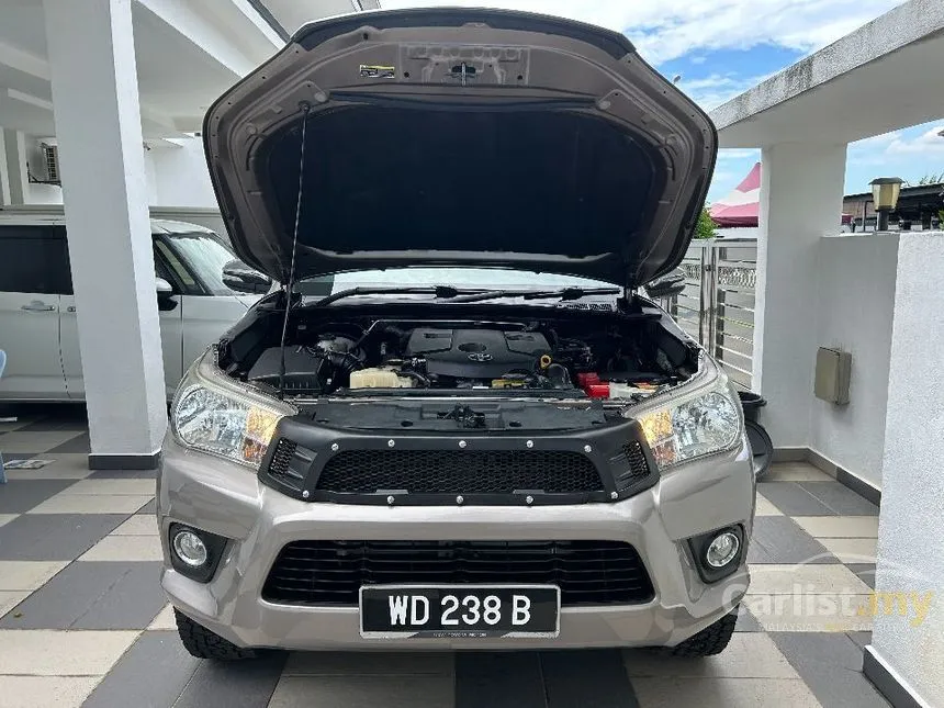 2016 Toyota Hilux G Dual Cab Pickup