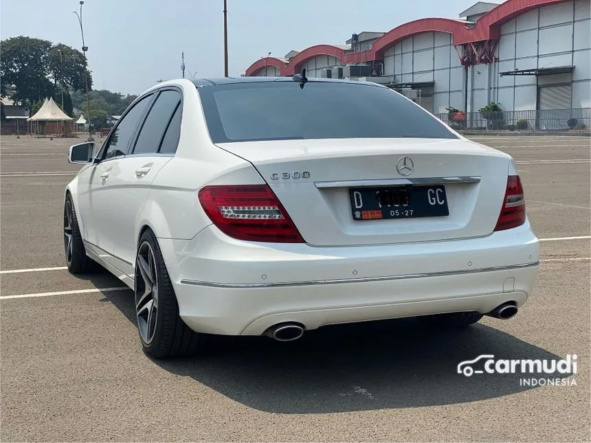 2013 Mercedes-Benz C300 Avantgarde Sedan