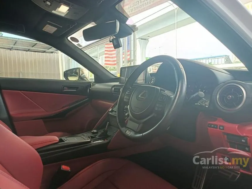 2021 Lexus IS 300 F Sport Sedan