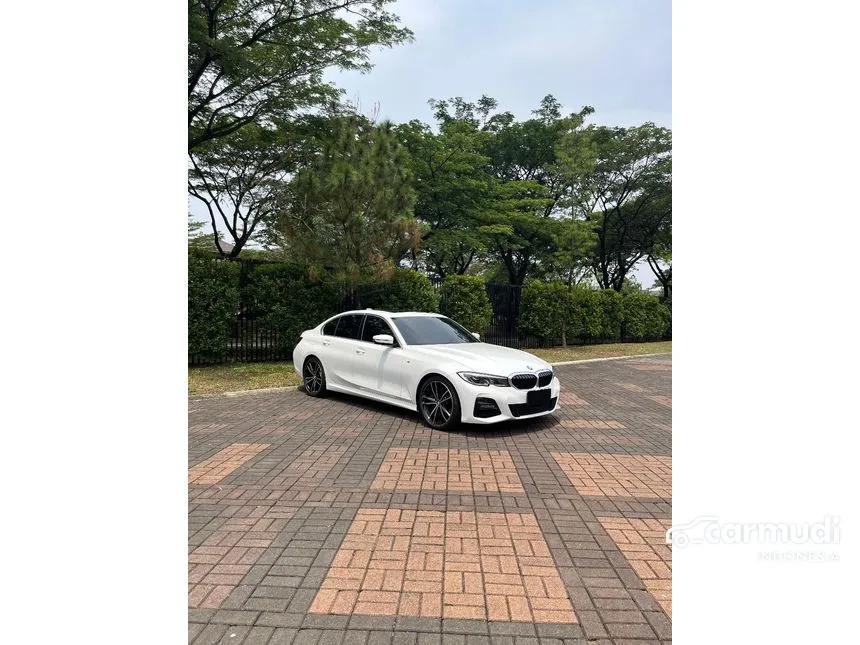 2021 BMW 330i M Sport Sedan