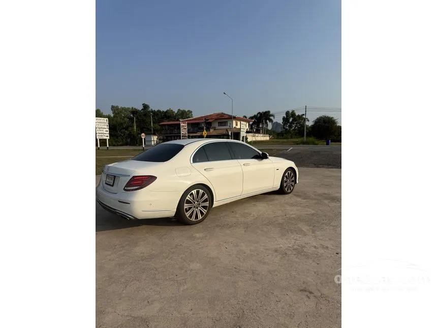 2018 Mercedes-Benz E350 e Exclusive Sedan