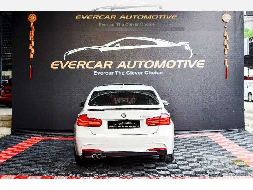 2019 BMW 330e M Sport Sedan