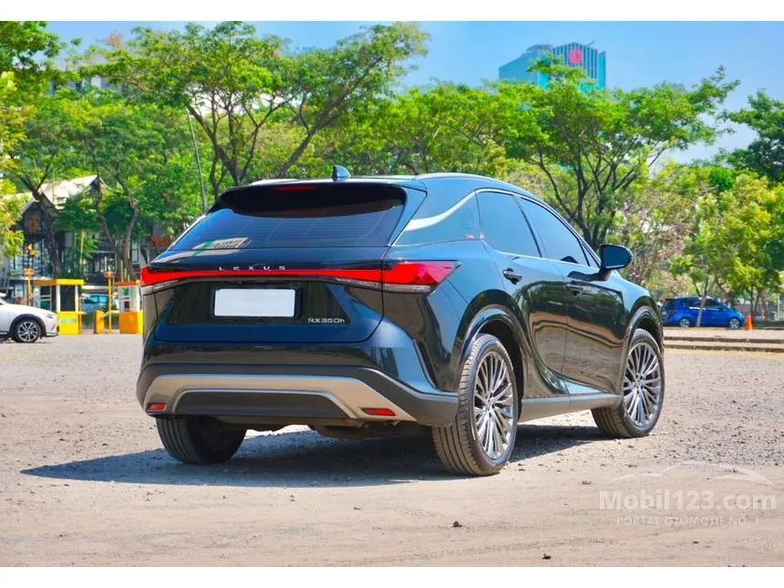 2023 Lexus RX 350h Luxury SUV