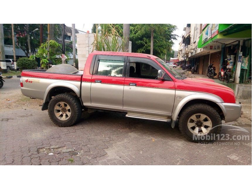 Jual Mobil Mitsubishi L200 Strada 2006 GLS 2.5 di DKI Jual Mobil Mitsubishi L200 Strada 2006 GLS 2.5 di DKI