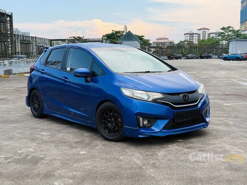 2014 Honda Jazz V Hatchback