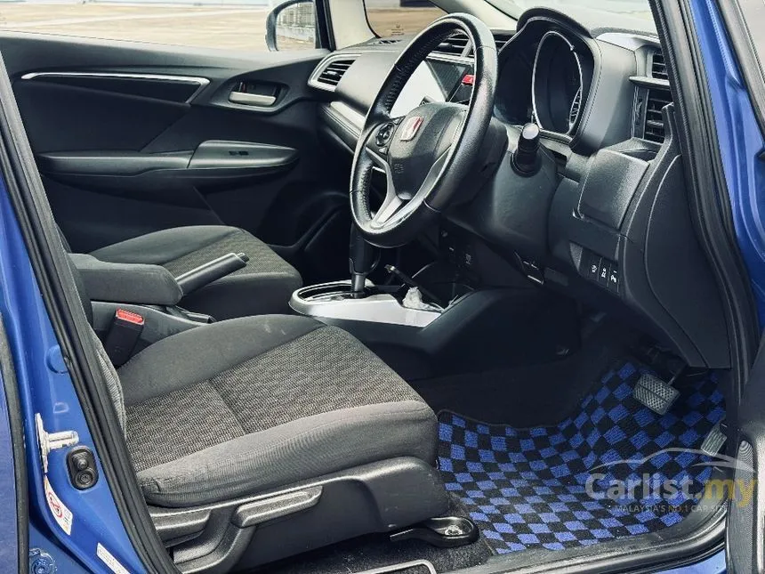 2014 Honda Jazz V Hatchback