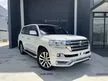 Recon FULL SPEC SUNROOF COOLBOX 4CAM 2019 Toyota LAND CRUISER 4.6 ZX 4WD