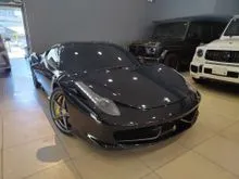 (30k-Km Genuine Mileage) 2012 Ferrari 458 4.5 F458. Front Lift System. Reverse Camera. JBL. Carbon Fiber Sport Seat, Carbon Ceramic Brake. 488