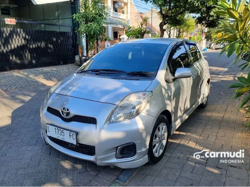 2012 Toyota Yaris E