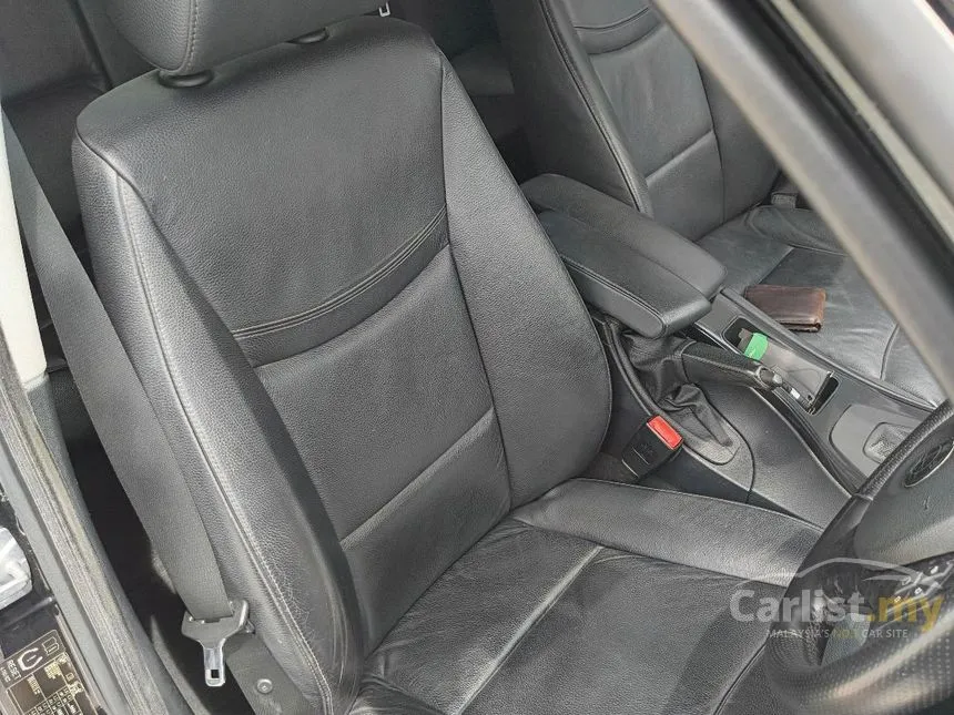 2010 BMW 320i Sports Sedan