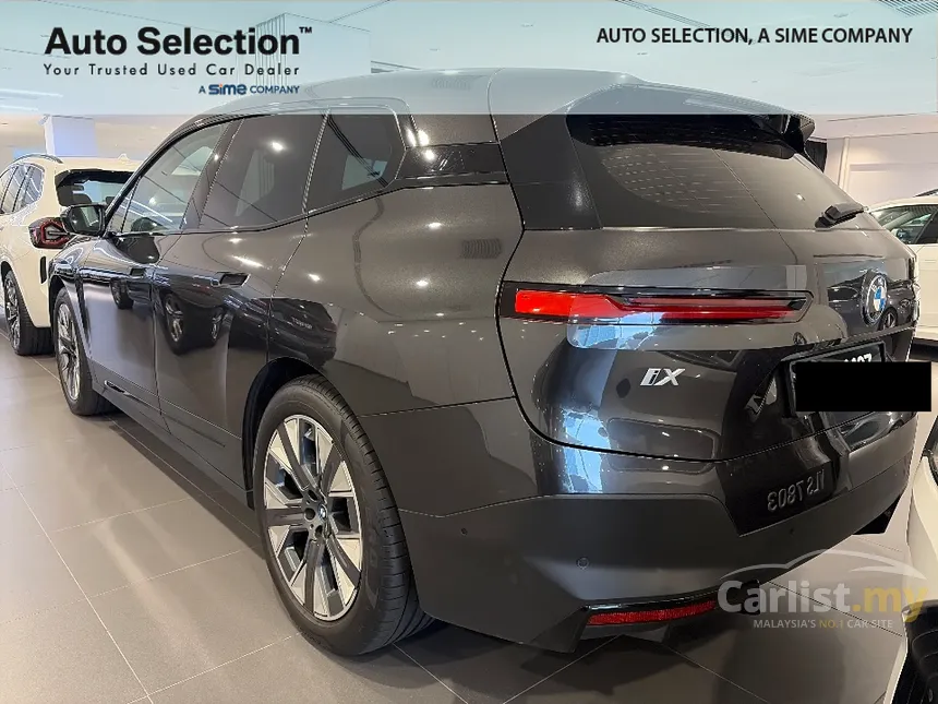 2023 BMW iX xDrive40 SUV