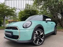 2024 MINI Cooper 2.0 S 3 Door Hatchback Km.800 Perak New Model Panoramic JCW Package Ocean Blue 3Doors Reg.2025 TDP100JT