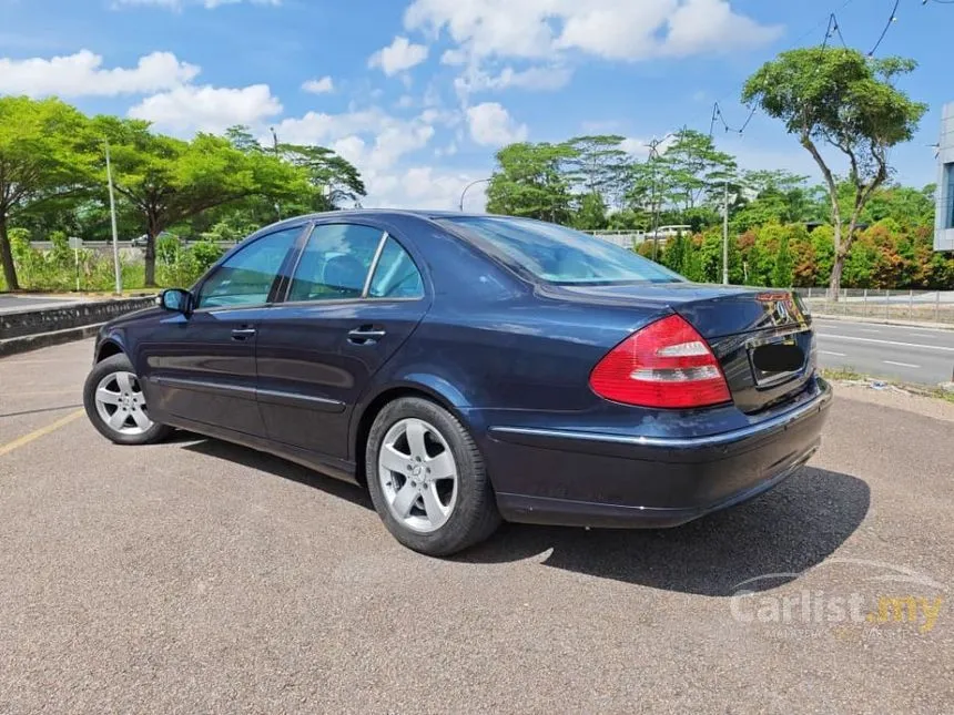 2003 Mercedes-Benz E200K Avantgarde Sedan