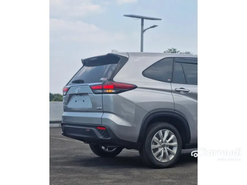 2025 Toyota Kijang Innova Zenix V (Non Premium Color) MPV