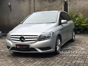 Mercedes Benz Mobil Bekas Dijual Di Indonesia Dari 2 Mobil Hatchback Silver Di Mobil123