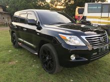 2010 Lexus LX570 5.7 SUV