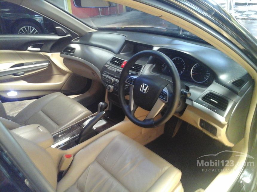 2010 Honda Accord VTi-L Sedan