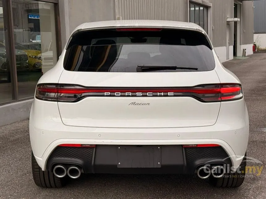 2022 Porsche Macan SUV