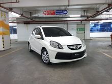 Brio E at 1.3 CBU low km 20rb putih antik nopol D bandung asli simpanan Full ori siap pakai NO PR dijamin tidak kecewa seperti baru