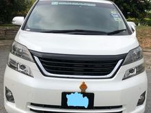 2010 Toyota Vellfire 2.4 V MPV (100% ACCIDENT FREE, YEAR REGISTERED 2014)
