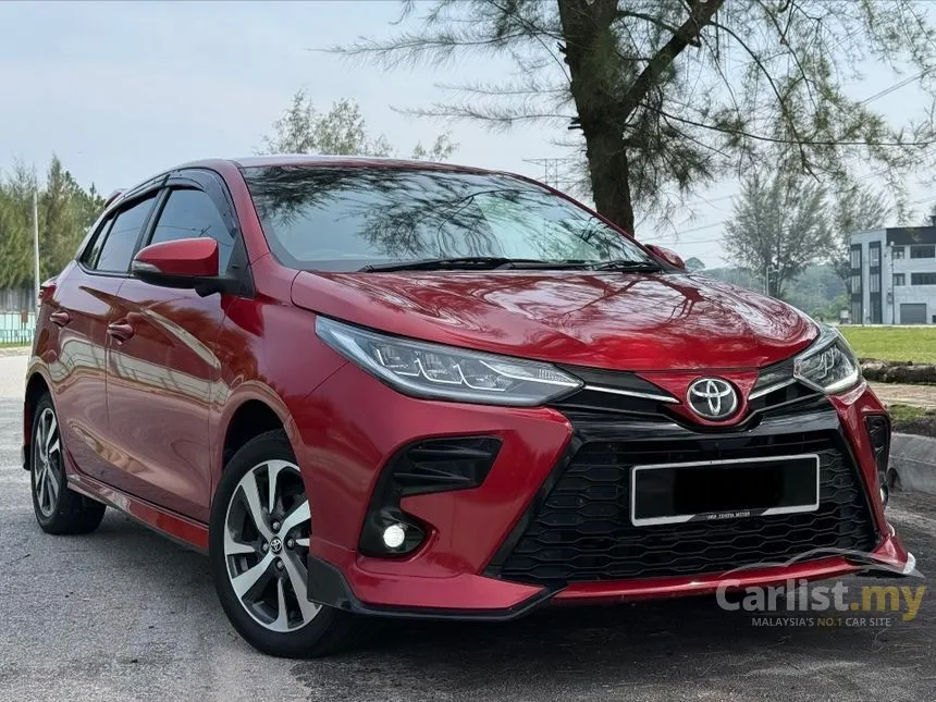 2024 Toyota Yaris E Hatchback