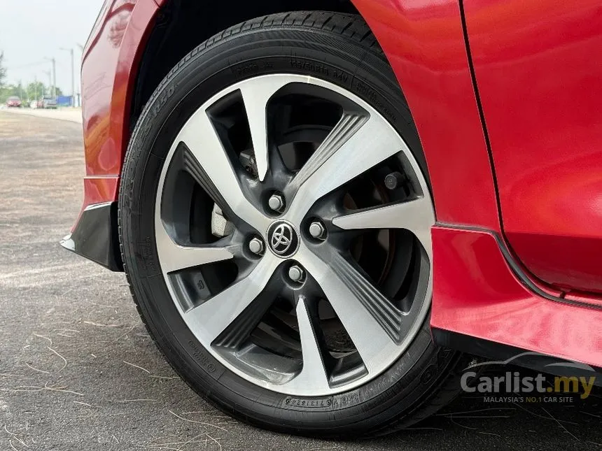 2024 Toyota Yaris E Hatchback
