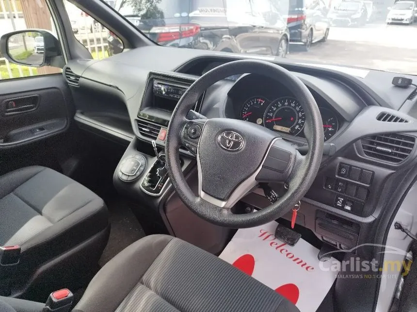 2018 Toyota Noah MPV