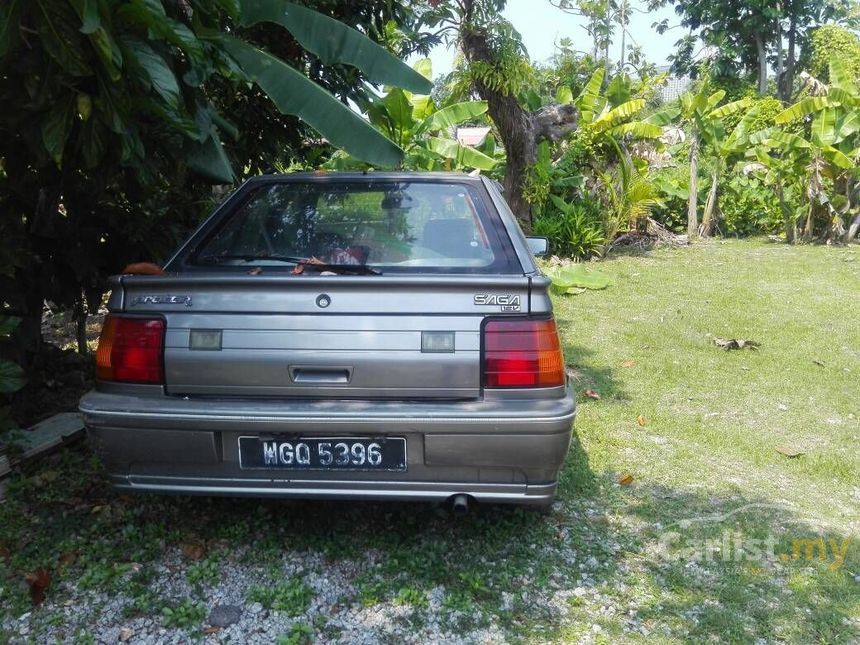 1999 Proton Saga Iswara Hatchback
