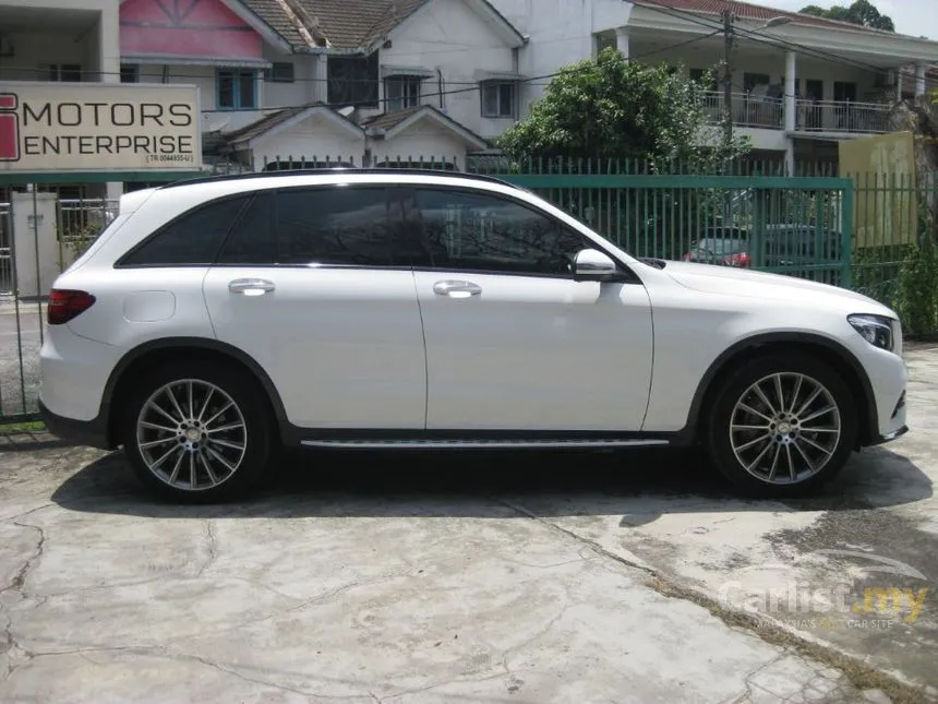 2016 Mercedes-Benz GLC250 4MATIC AMG Line SUV